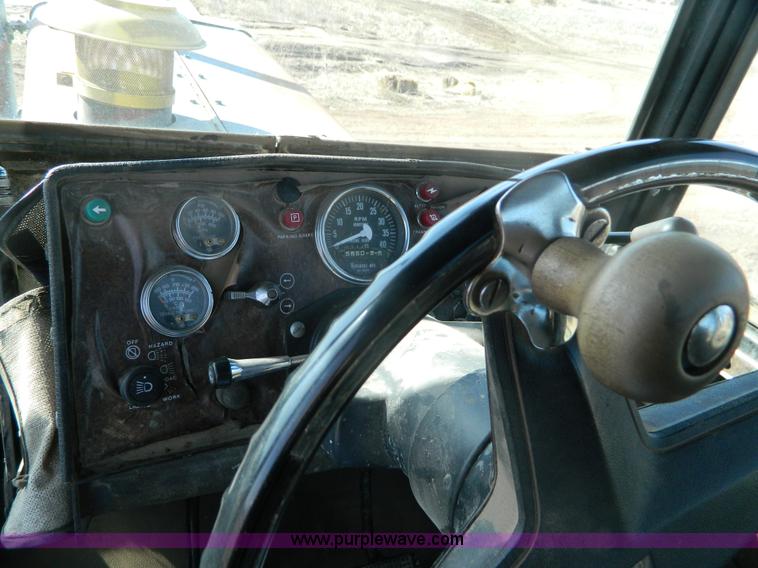 image for item B3545 1979 Versatile 500 tractor