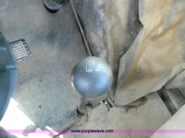 image for item B3545 1979 Versatile 500 tractor