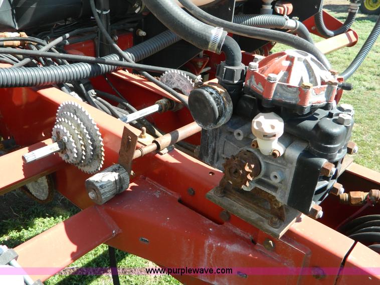 image for item B3582 1997 AGCO White 6122 12 row planter