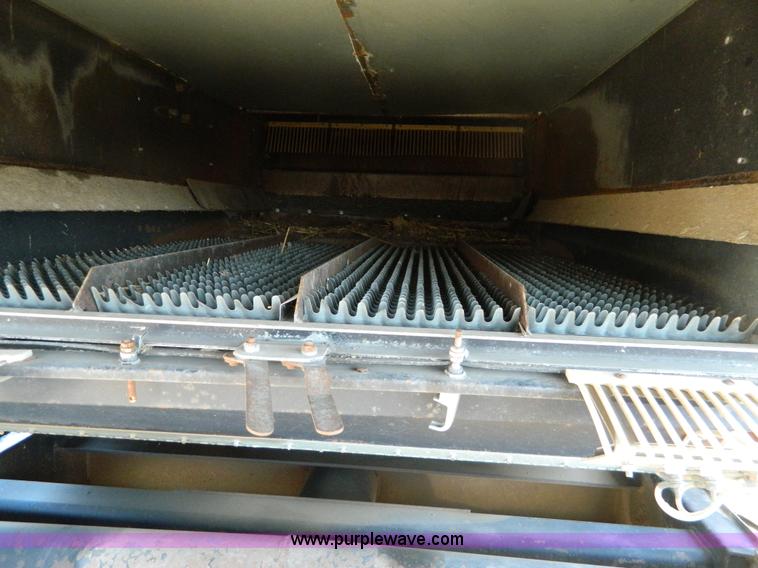 image for item B3583 1989 Gleaner R50 combine