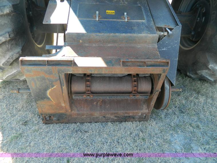 image for item B3583 1989 Gleaner R50 combine