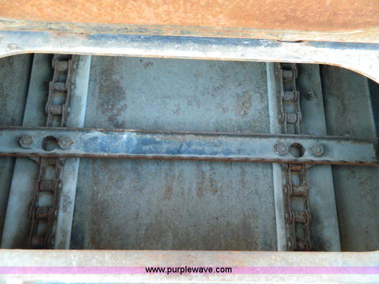 image for item B3583 1989 Gleaner R50 combine