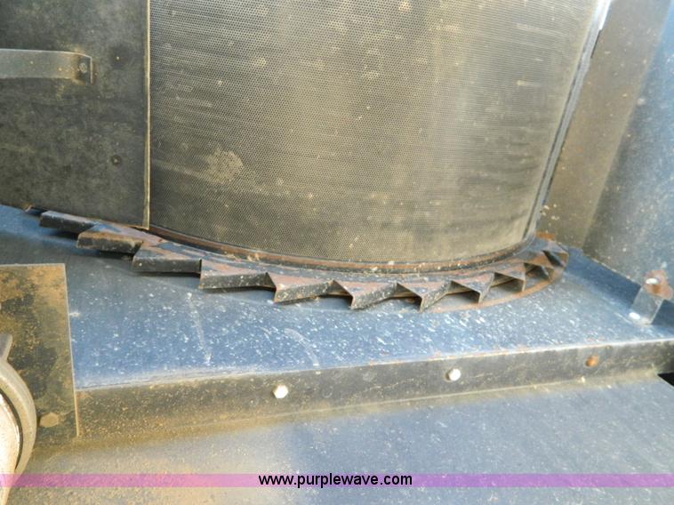 image for item B3583 1989 Gleaner R50 combine