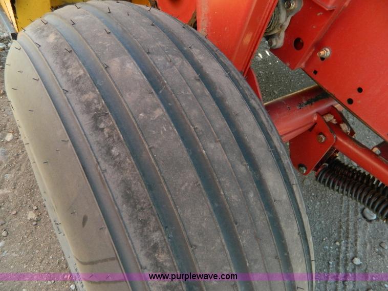 image for item B3589 2003 New Holland BR750 baler