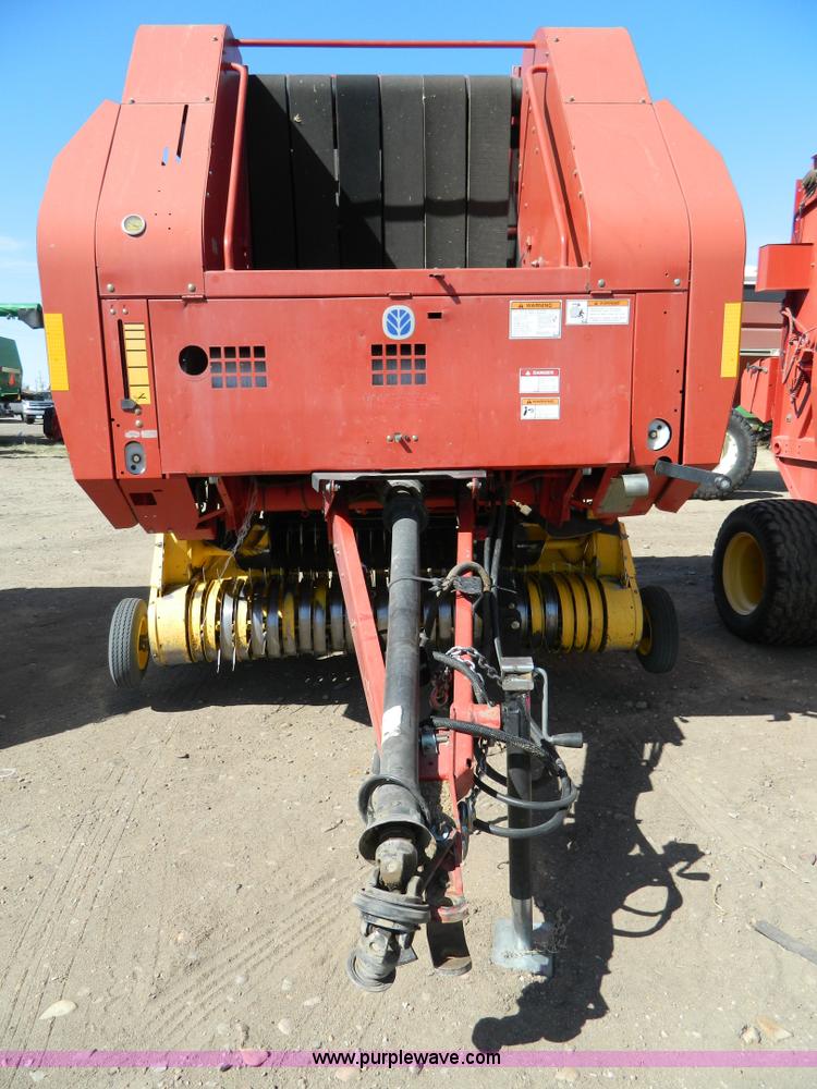 image for item B3589 2003 New Holland BR750 baler