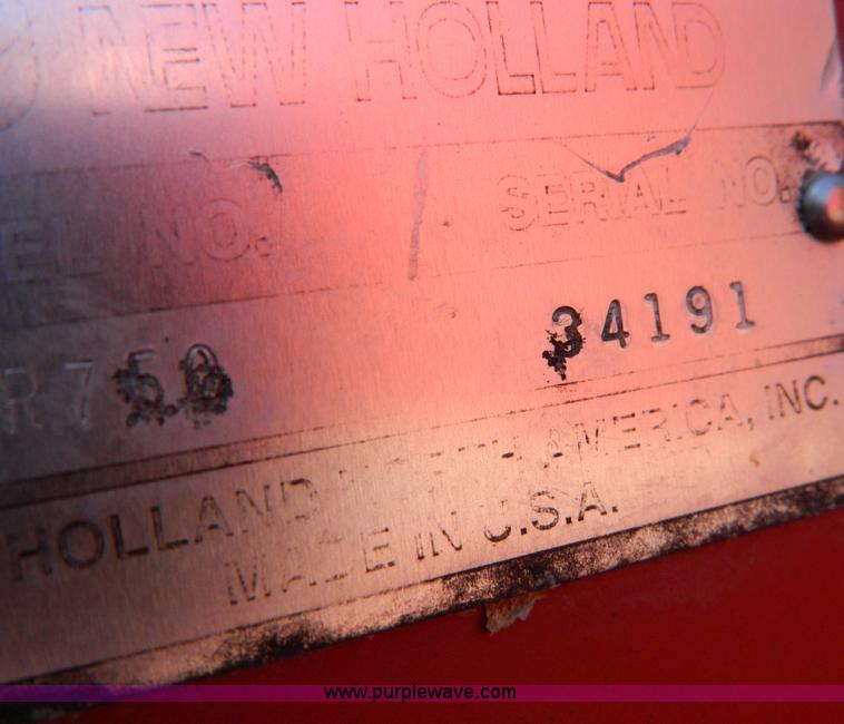 image for item B3589 2003 New Holland BR750 baler