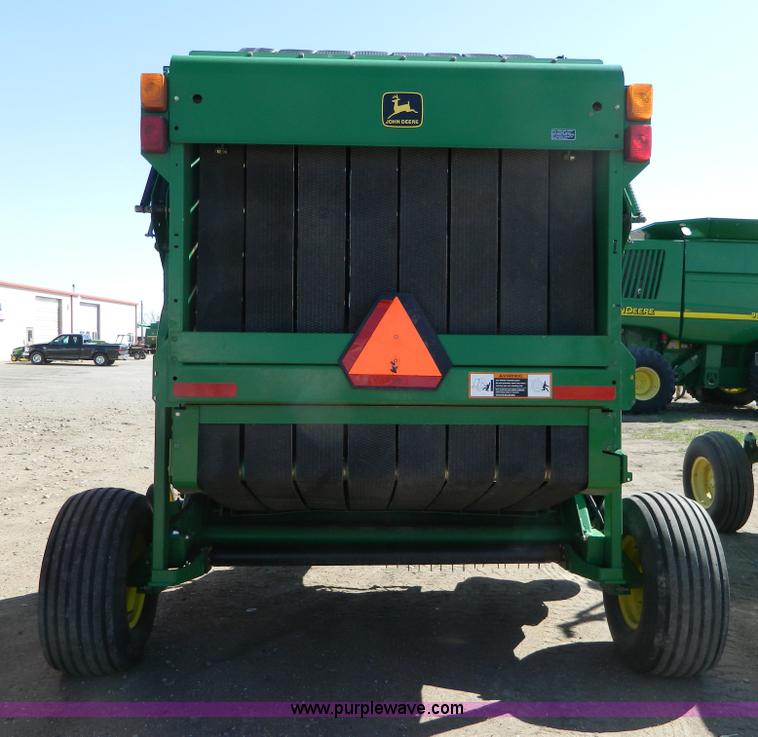 image for item B3590 2001 John Deere 567 MegaWide round baler
