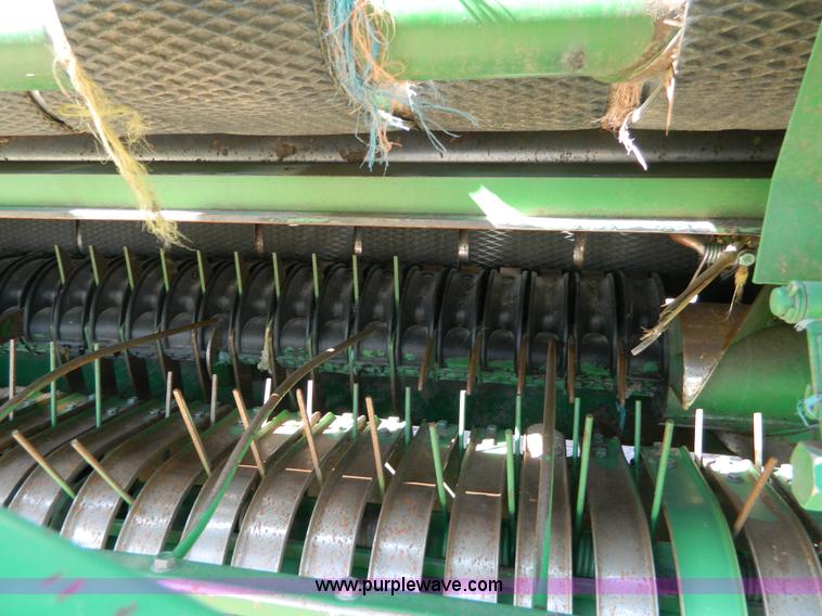 image for item B3590 2001 John Deere 567 MegaWide round baler