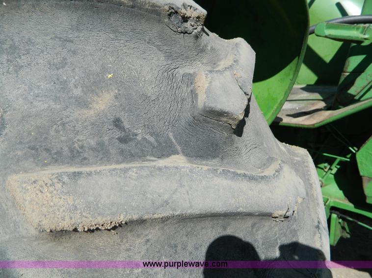 image for item B3591 1962 John Deere 4010 tractor