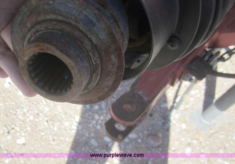 image for item B5701 2003 New Holland BR780 round baler