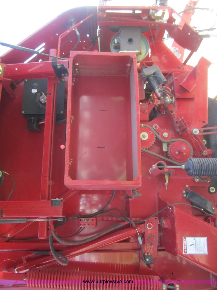 image for item B5701 2003 New Holland BR780 round baler