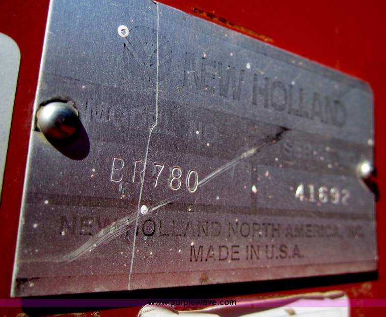image for item B5701 2003 New Holland BR780 round baler