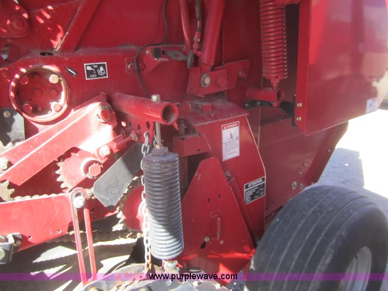 image for item B5702 2007 Case IH RBX563 round baler