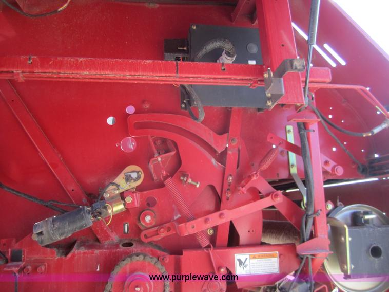 image for item B5702 2007 Case IH RBX563 round baler