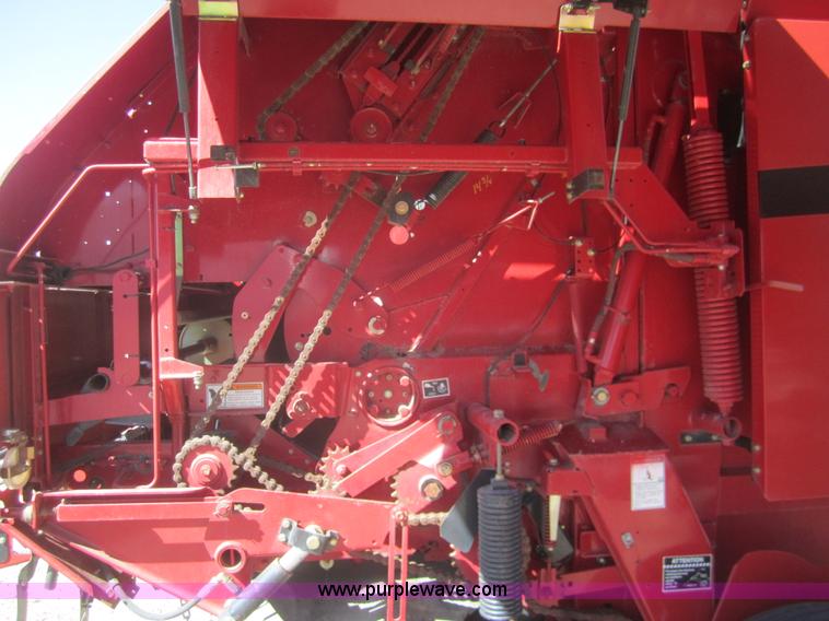 image for item B5703 2005 Case IH RBX562 round baler