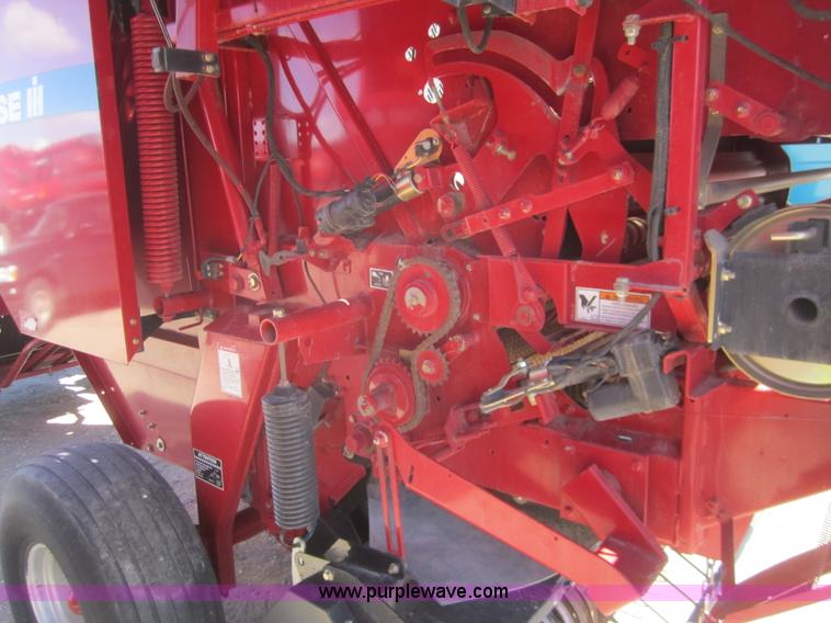image for item B5703 2005 Case IH RBX562 round baler