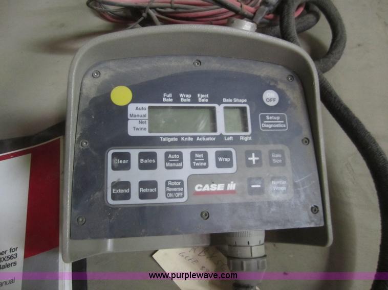 image for item B5703 2005 Case IH RBX562 round baler