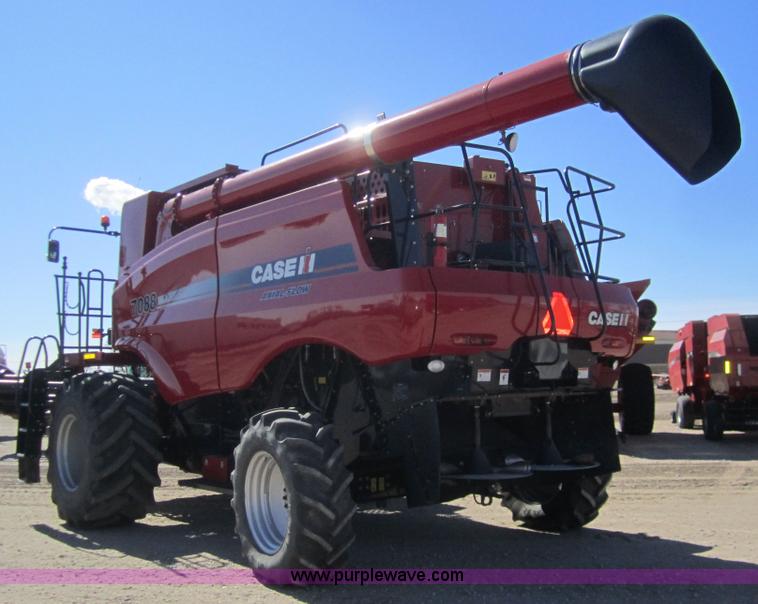 image for item B5704 2009 Case IH 7088 combine