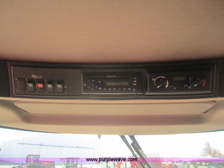 image for item B5704 2009 Case IH 7088 combine