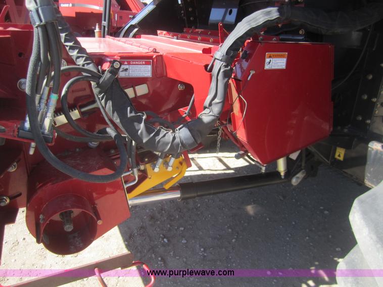 image for item B5704 2009 Case IH 7088 combine
