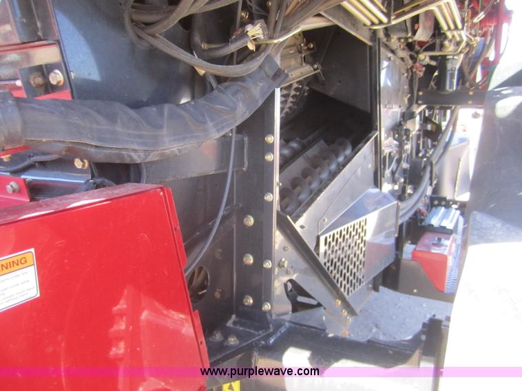 image for item B5704 2009 Case IH 7088 combine