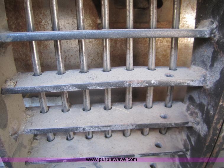 image for item B5704 2009 Case IH 7088 combine