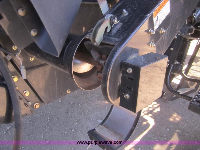 image for item B5704 2009 Case IH 7088 combine