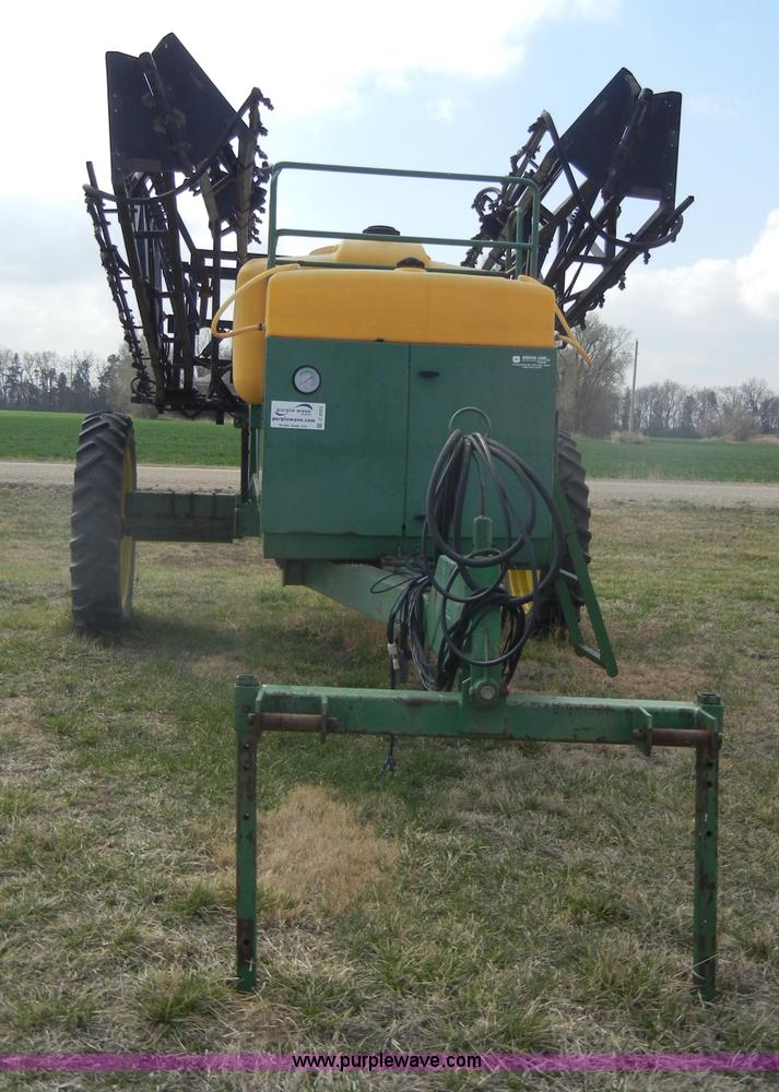 image for item C4353 2000 Redball 680 pull sprayer