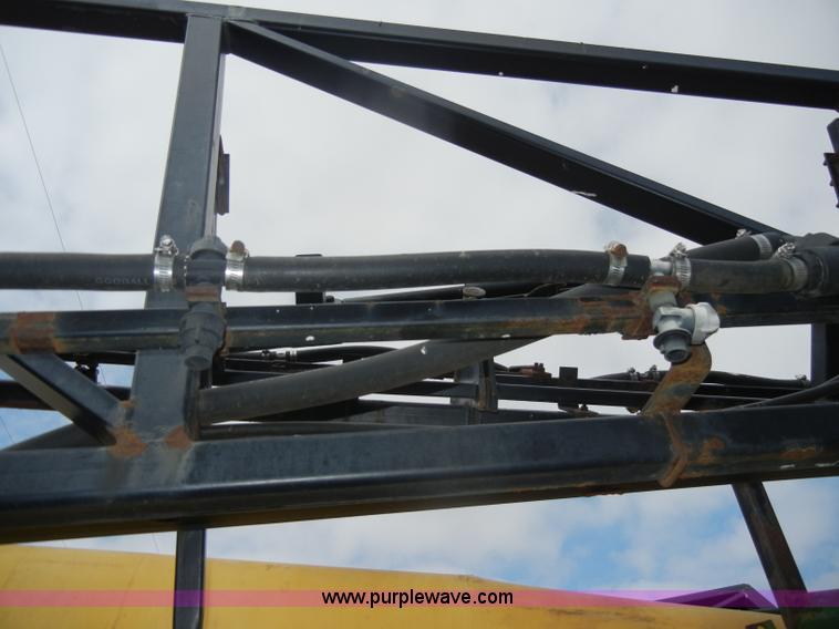 image for item C4353 2000 Redball 680 pull sprayer