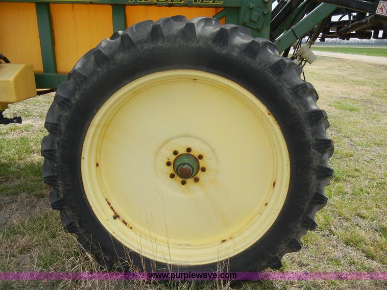 image for item C4353 2000 Redball 680 pull sprayer