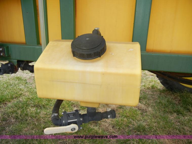 image for item C4353 2000 Redball 680 pull sprayer