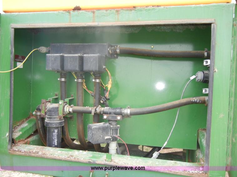 image for item C4353 2000 Redball 680 pull sprayer