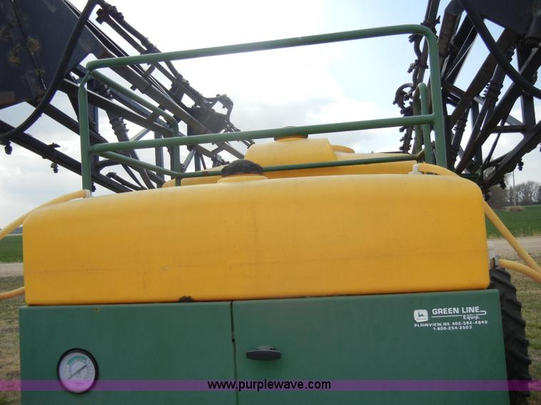 image for item C4353 2000 Redball 680 pull sprayer