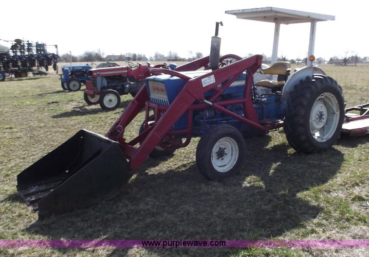 image for item D3580 1968 Ford 2000 tractor with loader and rotary mower