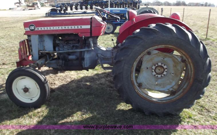 image for item D3581 Massey-Ferguson 1308SNMY tractor