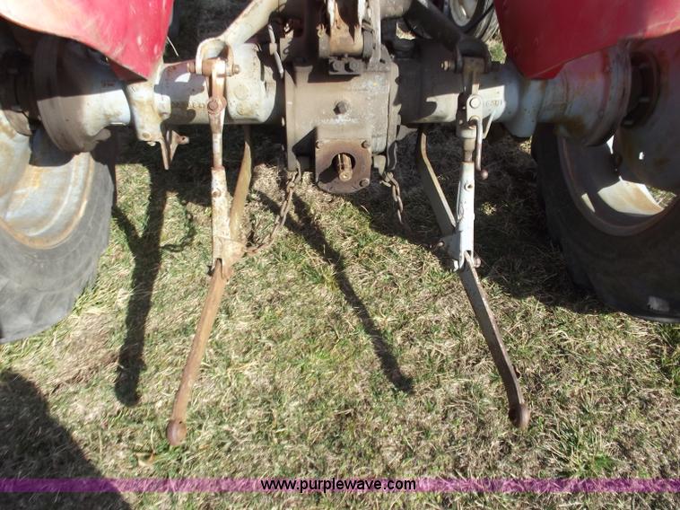 image for item D3581 Massey-Ferguson 1308SNMY tractor