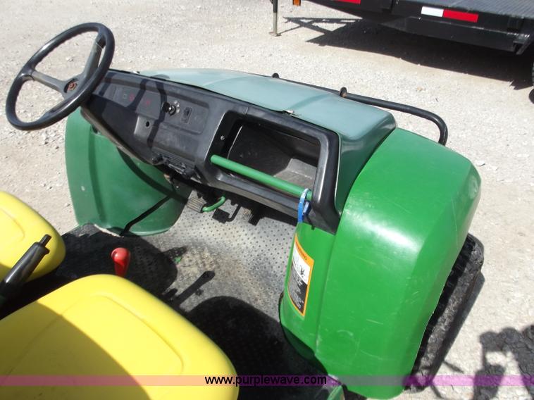image for item D3582 1996 John Deere 6x4 Gator