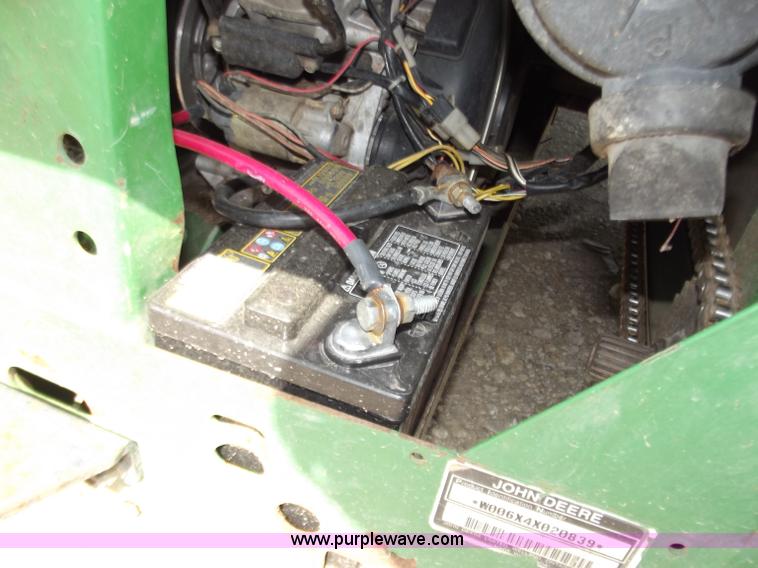 image for item D3582 1996 John Deere 6x4 Gator