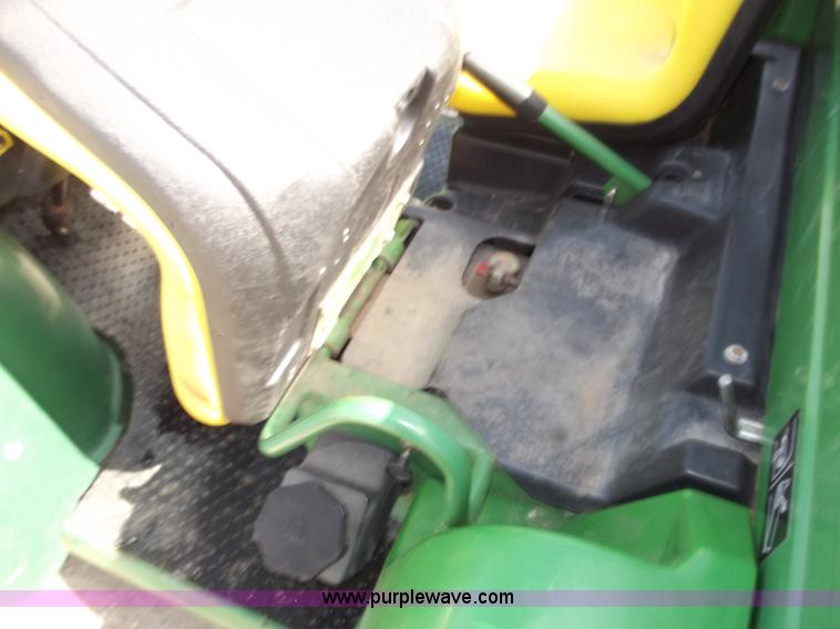 image for item D3582 1996 John Deere 6x4 Gator