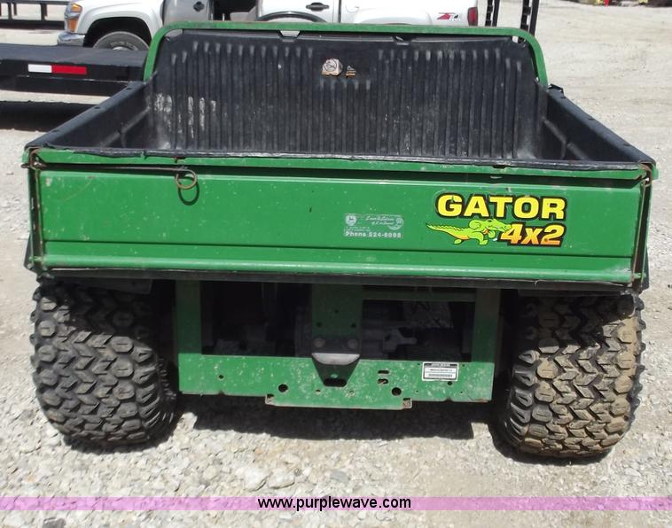 image for item D3583 2001 John Deere 4x2 Gator