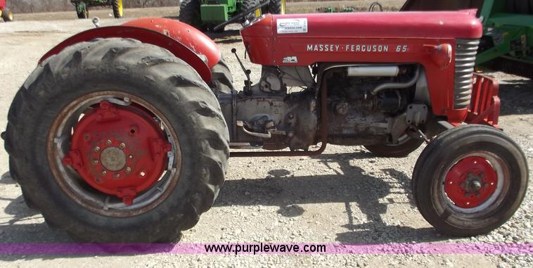 image for item D3584 1965 Massey-Ferguson MF65 tractor