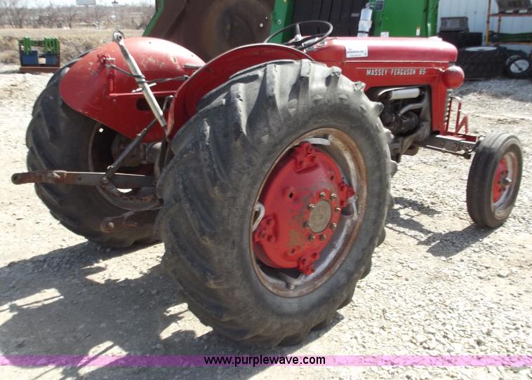 image for item D3584 1965 Massey-Ferguson MF65 tractor
