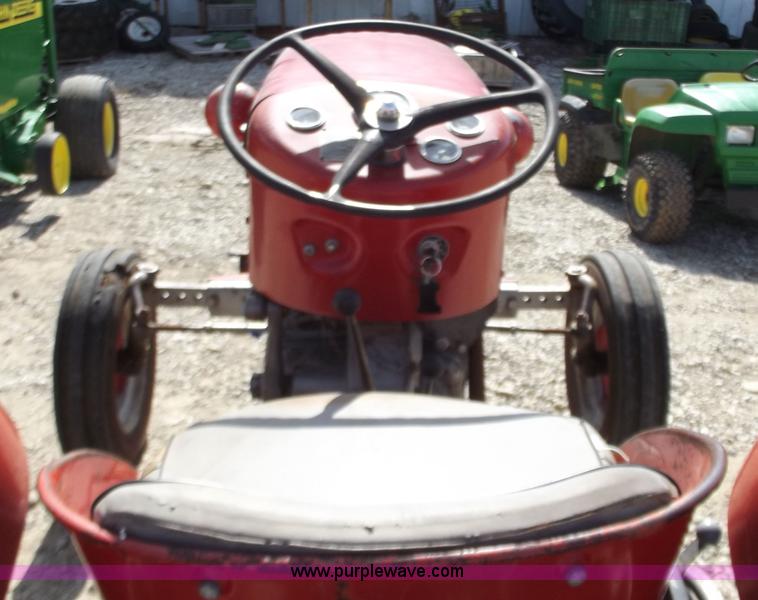 image for item D3584 1965 Massey-Ferguson MF65 tractor