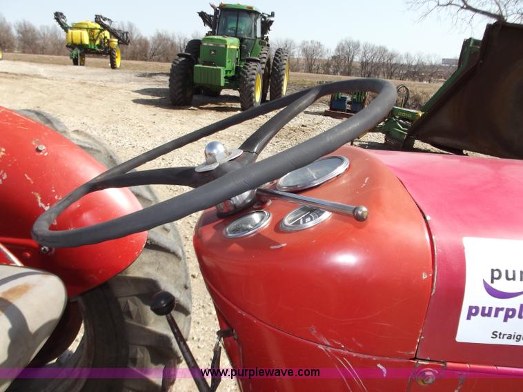 image for item D3584 1965 Massey-Ferguson MF65 tractor