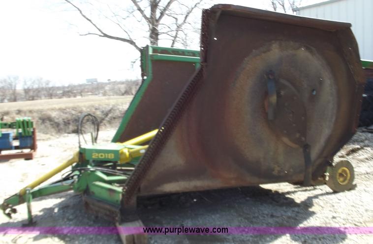 image for item D3586 John Deere 2018 20' batwing rotary mower