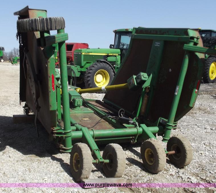 image for item D3586 John Deere 2018 20' batwing rotary mower