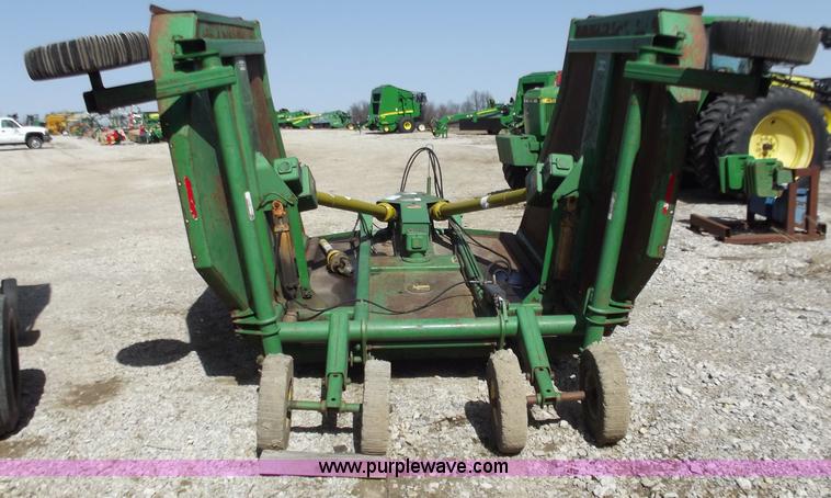 image for item D3586 John Deere 2018 20' batwing rotary mower