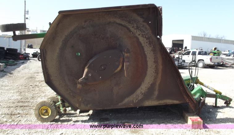 image for item D3586 John Deere 2018 20' batwing rotary mower