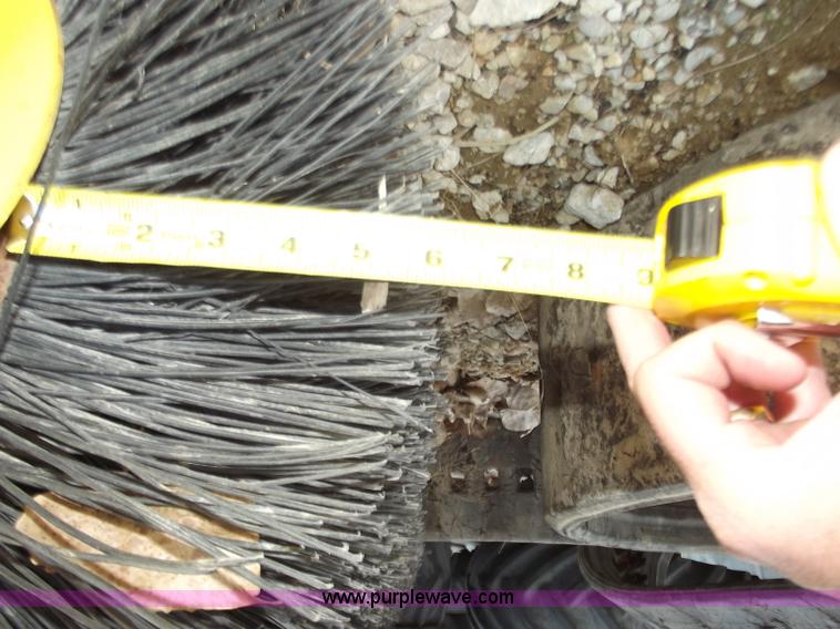 image for item D3587 John Deere 26 Broom 5' broom