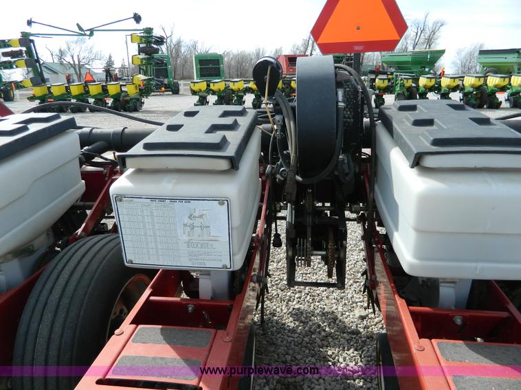 image for item D8887 AGCO White 6700 12 row planter